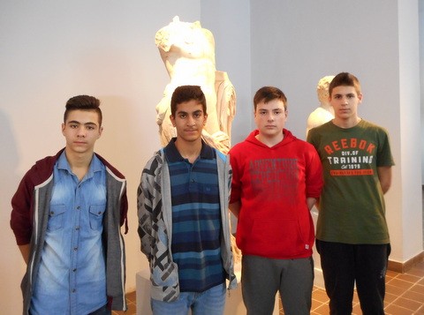 Μαθητές του 4ου γυμνασίου εντυπωσιάστηκαν στο Μουσείο Χαλκίδας