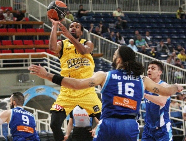 ΑΕΚ-ΚΥΜΗ 82-76: Την κοίταξε στα μάτια, αλλά δεν κατάφερε να πάρει την 5η θέση