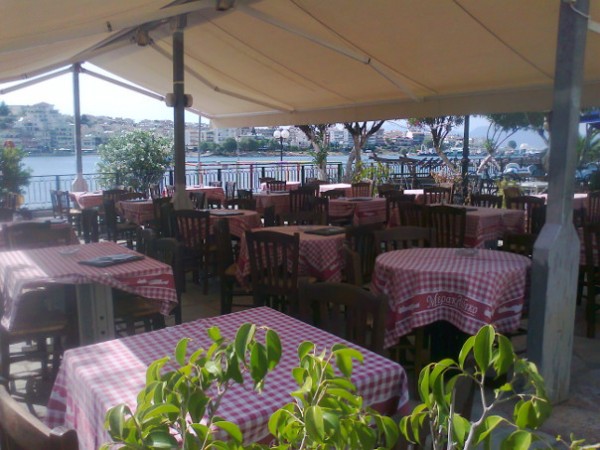 Το βράδυ της Πρωτοχρονιάς ανοιχτά το Μερακλιδικο