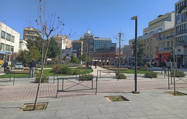 ΧΑΛΚΙΔΑ: Συγκέντρωση διαμαρτυρίας κατά της ακρίβειας στην πλατεία Δικαστηρίων