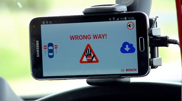 Σε 200 μέτρα...