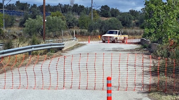 ΚΑΛΟΧΩΡΙ- ΠΑΝΤΕΙΧΙ: Διακοπή κυκλοφορίας στην παλιά γέφυρα στο γήπεδο