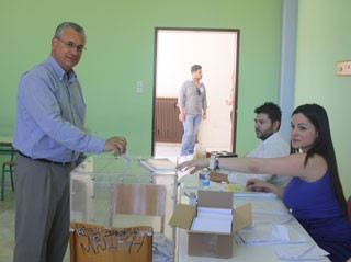 Ψήφισε στην Kάνηθο ο Kώστας Mαρκόπουλος
