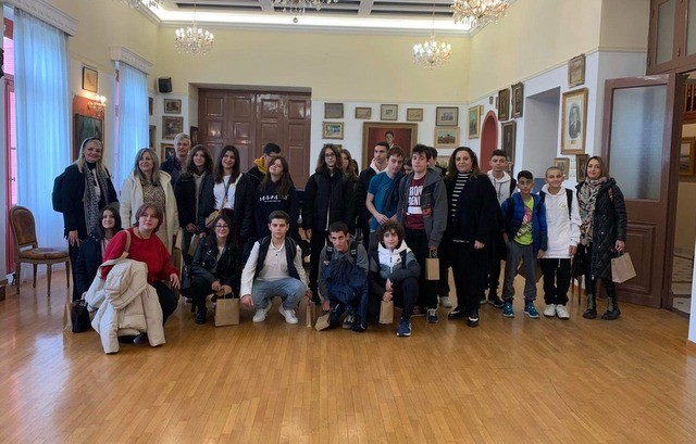 ΧΑΛΚΙΔΑ: Μαθητές από την Κύπρο στο Δημαρχιακό Μέγαρο Κότσικα