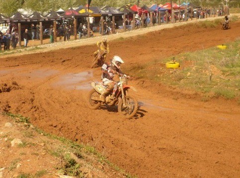 Πρόσφερε συγκινήσεις ο αγώνας Motocross στην Χαλκίδα