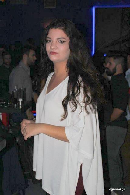 Λέει όχι στο ξανθό!