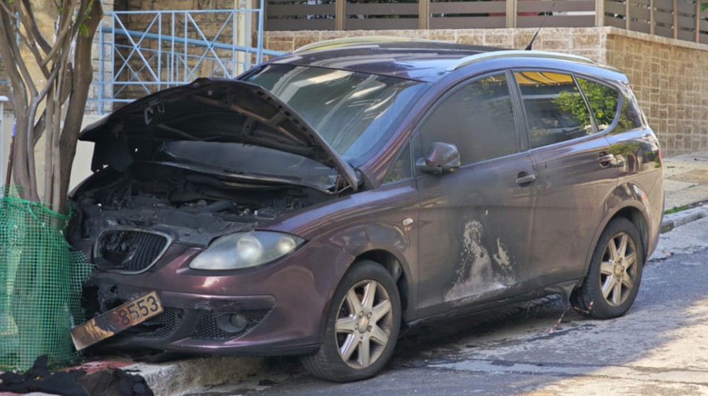 Εκαψαν το αυτοκίνητο και πέταξαν χειροβομβίδα στο σπίτι σωφρονιστικού υπαλλήλου του Κορυδαλλού