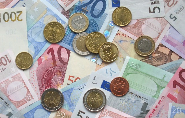 Καταθέσεις με επιτόκιο ως 6%