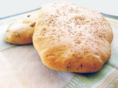 Σήμερα φτιάχνουμε βήμα-βήμα Λαγάνα