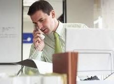 Αν χτυπήσει το τηλέφωνο, σηκώστε το!