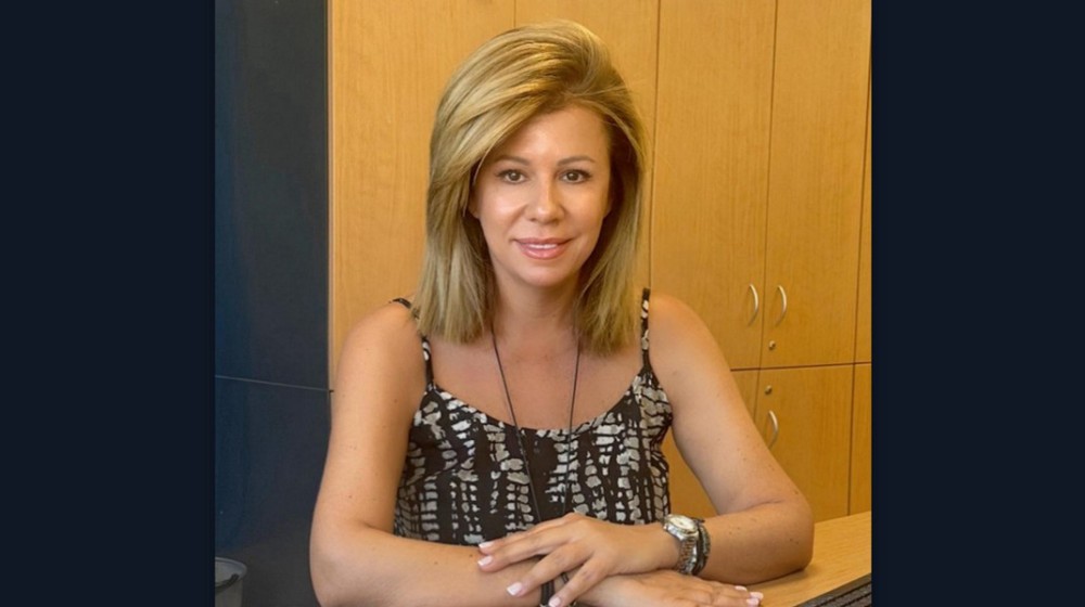 ΑΝΝΑ ΠΑΠΠΑ: Στα ...αζήτητα το Μουσικό Σχολείο Χαλκίδας και η ανάπλαση της Παραλίας Αυλίδας