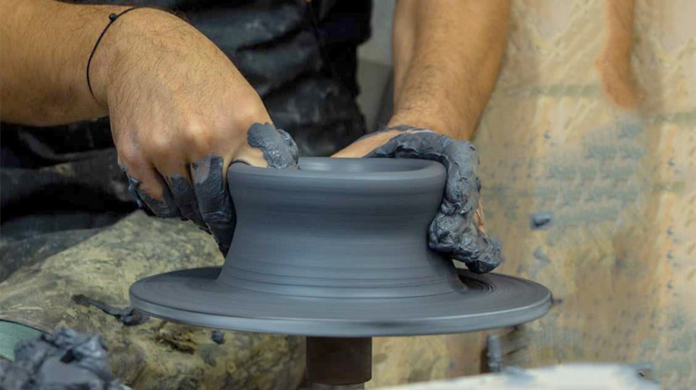 AKANTHOS CERAMIC ΧΑΛΚΙΔΑ: Η μαγεία του πηλού στα χέρια σας!