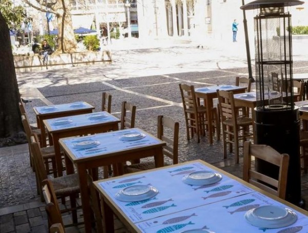 Καφέ-Εστιατόρια: Είναι πιθανό να ανοίξουν και νωρίτερα