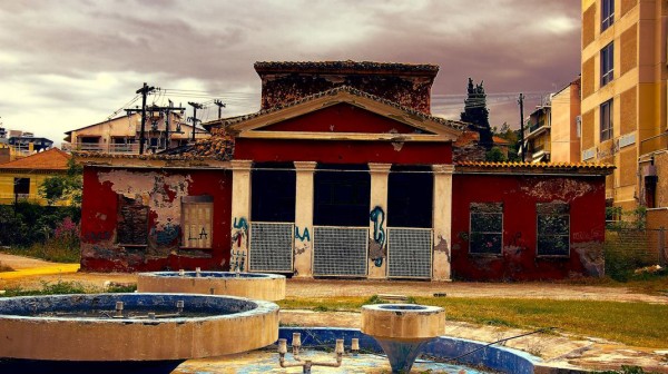 ΛΟΥΤΡΑ ΑΙΔΗΨΟΥ:  Στο τέλος του καλοκαιριού αρχίζουν τα έργα για την σωτηρία του παλιού υδροθεραπευτήριου