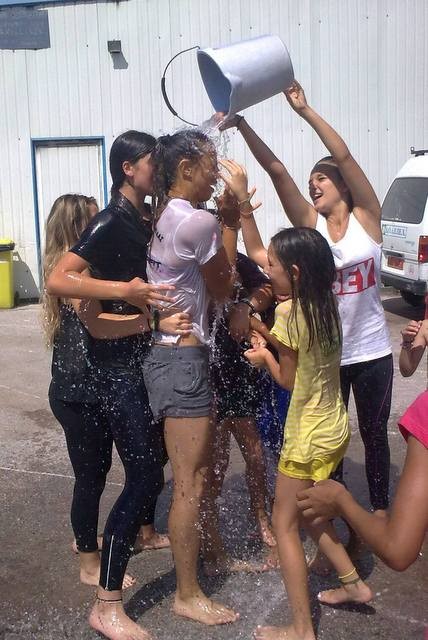 Αντίο με μπουγέλο