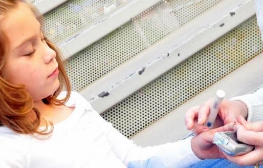 Αρννούνται να γράψουν στο σχολείο παιδιά με διαβήτη