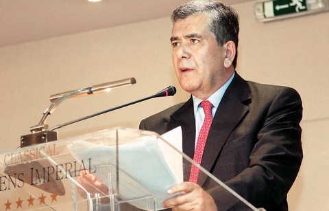 Ο Αλέξης Μητρόπουλος μιλάει στον Ορχομενό