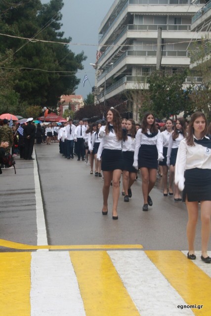 ΠΑΡΕΛΑΣΗ 25η ΜΑΡΤΙΟΥ ΧΑΛΚΙΔΑ:Την παράσταση έκλεψαν τα κορίτσια