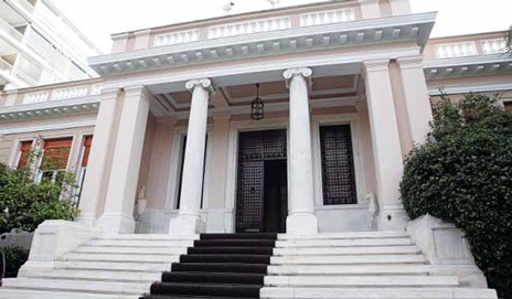 Μαξίμου: Non paper για τα ...θετικά του τρίτου μνημονίου