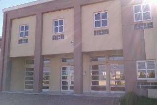 Καθηγητές δεν έχουν αλλά τουλάχιστον τρώνε καλά