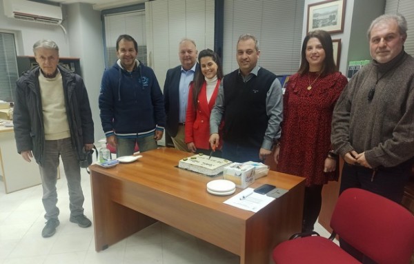 ΧΑΛΚΙΔΑ: Έκοψαν την πίτα τους οι οικονομολόγοι της Εύβοιας και της Ανατολικής Στερεάς