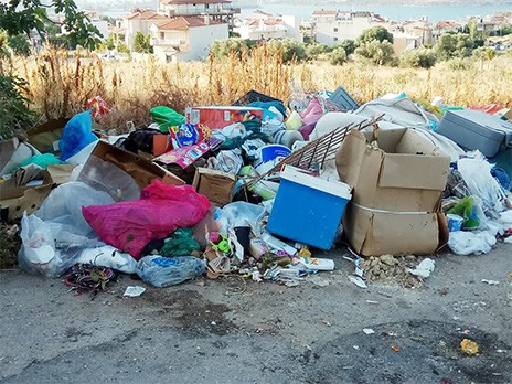 Άθλιοι έκαναν χωματερή την Ψηλή Ράχη Κανήθου