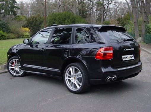 Πρωτεύουσα των ... Cayenne η Λάρισα!