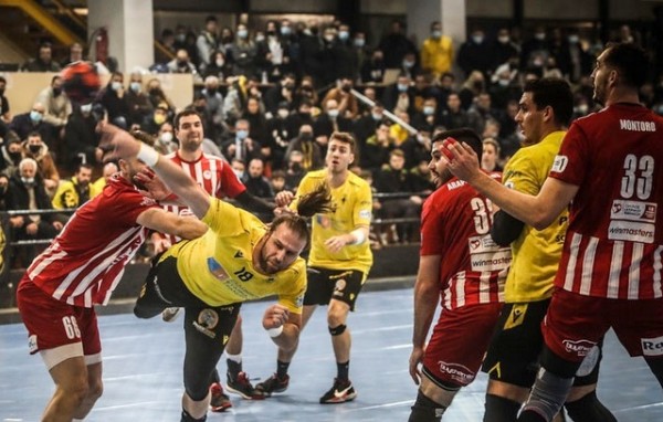 ΧΑΝΤΜΠΟΛ: Στη Χαλκίδα όλοι οι τελικοί του πρωταθλήματος μεταξύ ΑΕΚ και Ολυμπιακού