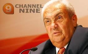 Ο Κοντομηνάς πουλάει το Channel 9