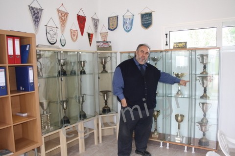 Εγκαινίασε τα αποδυτήρια ο Απόλλων Ερέτριας