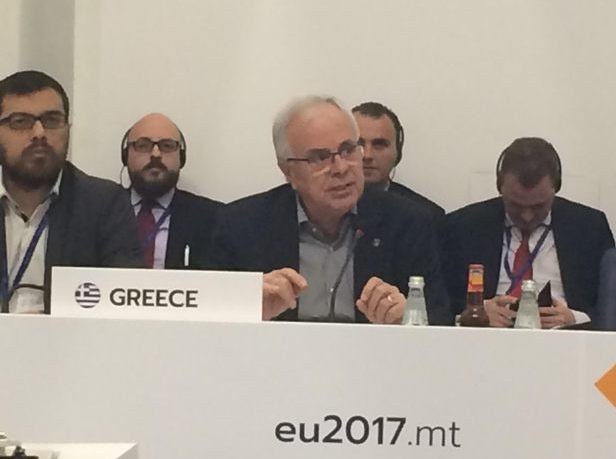 Νέο νομοσχέδιο για την αλιεία προωθεί ο Αποστόλου