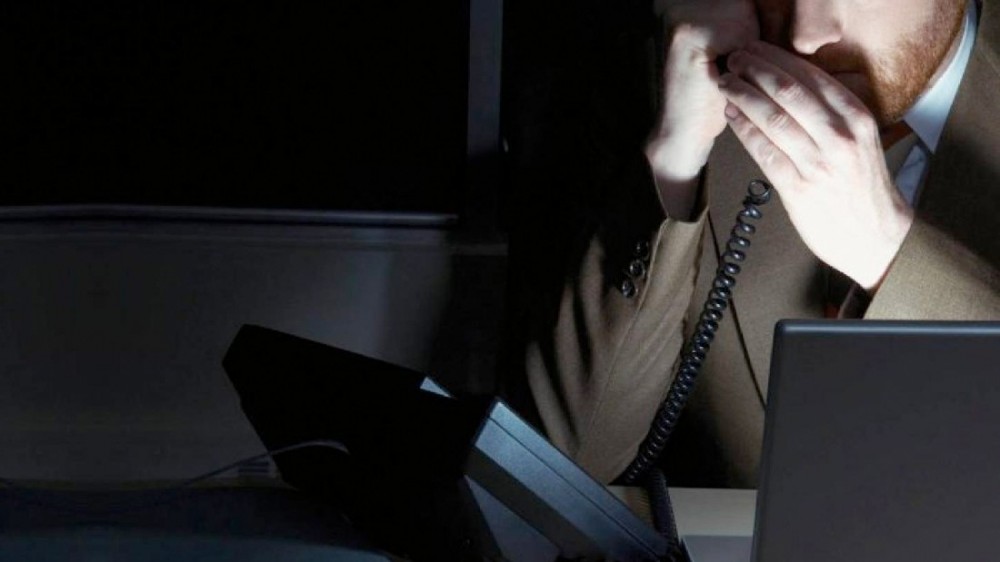 ΨΑΧΝΑ-ΠΟΛΙΤΙΚΑ: Μαϊμού-λογιστής αναστάτωσε πολύ κόσμο