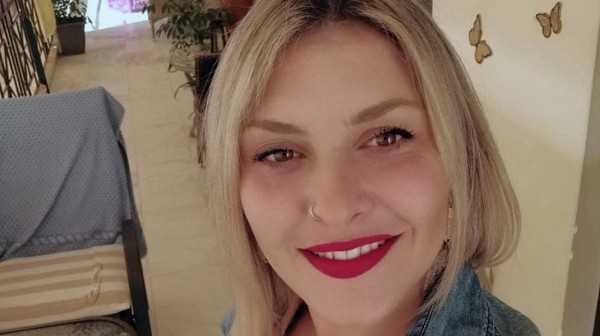 ΔΟΛΟΦΟΝΙΑ ΑΡΕΤΗΣ ΣΤΗΝ ΑΜΦΙΛΟΧΙΑ: Ο εν διαστάσει σύζυγός της είχε πάρει πίσω την καραμπίνα όταν αθωώθηκε για ενδοοικογενειακή βία!