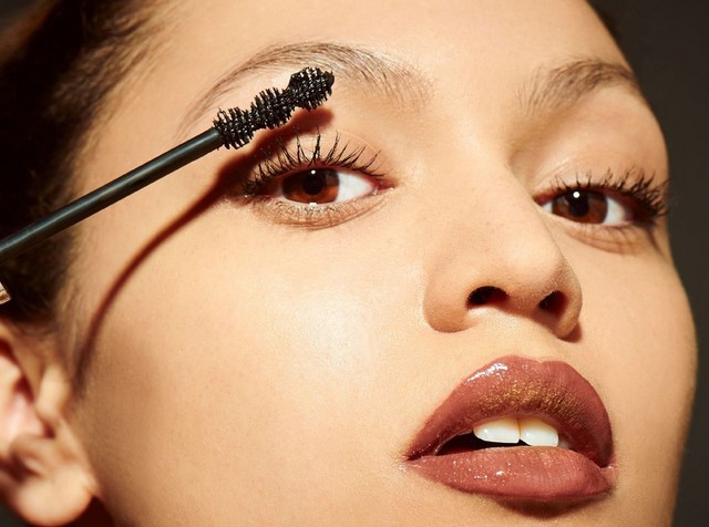 Εσείς βάζετε σωστά τη μάσκαρα;