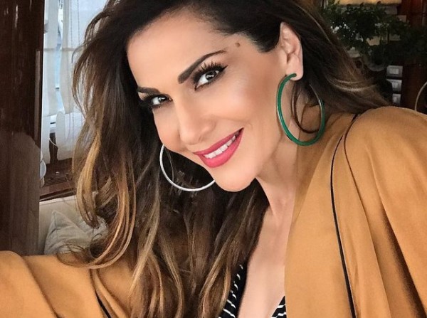 Η Δέσποινα Βανδή έκανε το πιο hot χτένισμα της σεζόν!