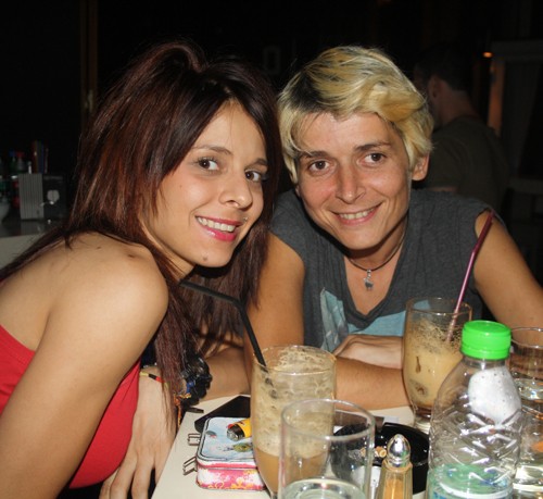 Κορίτσια φίλαθλοι