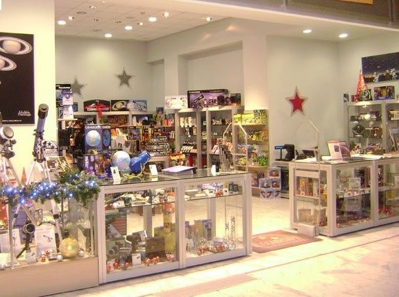 Τα ... εγκαίνια ξεπέρασαν τα λουκέτα!