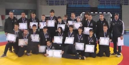 Ολοι με μετάλλιο στο στήθος