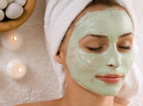 Μάσκα προσώπου με αγγούρι