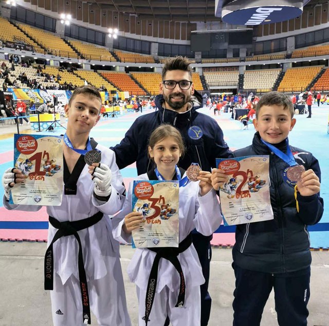 ΤΑΕΚΒΟΝΤΟ: Λάμπρου, Ξεφτεράκης και Χριστοδούλου εκπροσώπησαν επάξια τον Αβαντα Χαλκίδας