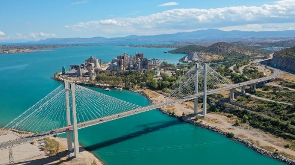 ΥΨΗΛΗ ΓΕΦΥΡΑ ΧΑΛΚΙΔΑΣ: Εναλλάξ η κυκλοφορία για δυο μέρες