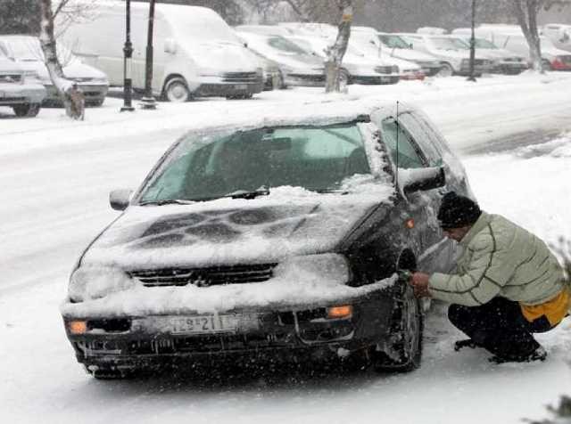 ΣΤΕΡΕΑ ΕΛΛΑΔΑ- ΚΑΚΟΚΑΙΡΙΑ: Που έχει διακοπεί η κυκλοφορία και που γίνεται με αλυσίδες