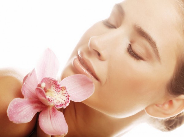 Αυτό το toner με μηλόξυδο το ζητάει η επιδερμίδα σου!