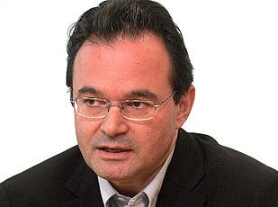 Πάγωμα των προσλήψεων στο Δημόσιο