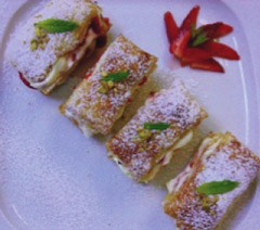 Μιλφέιγ με φράουλες