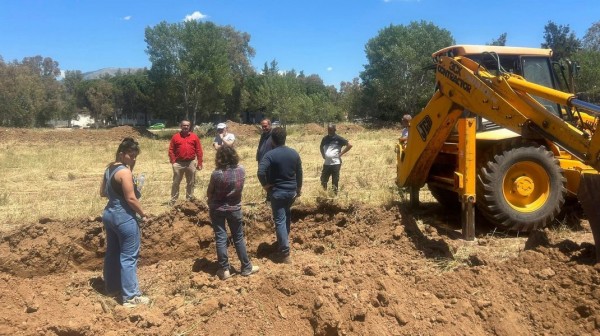 ΕΡΕΤΡΙΑ: Με 8 χρόνια καθυστέρηση ξεκίνησαν οι εργασίες για το κλειστό γυμναστήριο