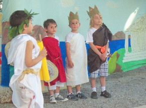 Αρχαία τραγωδία από μαθητές του νηπιαγωγείου