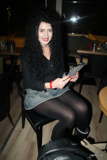 Τάμπλετ και ξερό ψωμί!