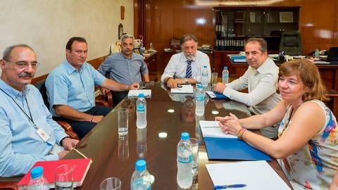 Συνάντηση Πανούση με τον πρόεδρο του ΟΚΑΝΑ παρουσία Αναγνωστάκη