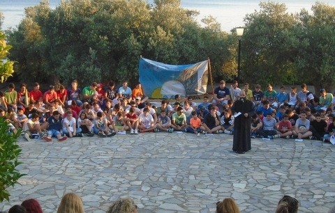 Στη σκιά της κρίσης η γιορτή της κατασκήνωσης